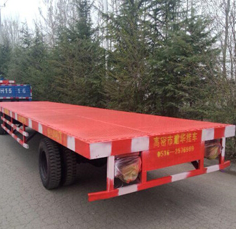 農用拖車在農業(yè)操作前的準備